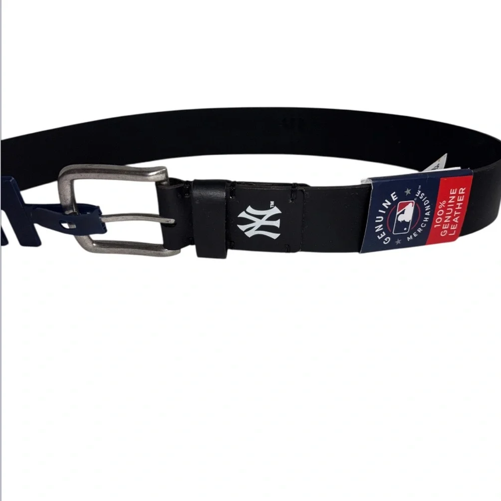 New York Yankees Leather Black Belt Men’s Waist 30-32 MLB Genuine Merchandise